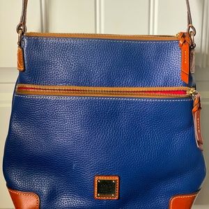 Pebble Grain Dooney & Burke crossbody